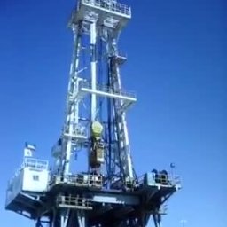 Desert Drilling Rig Moves